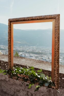Cette photo adeline et florimond decoration fleurs coordinationmariage (12).jpg, a été réduite de 96.42 % le Samedi 22 Novembre 2025 à 07:11 par Emjysoft Photo Réducteur v6.0 à télécharger sur https://www.emjysoft.com/