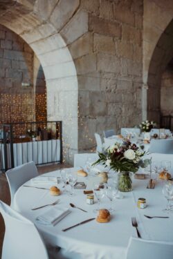 Cette photo adeline et florimond decoration fleurs coordinationmariage (7).jpg, a été réduite de 96.22 % le Samedi 22 Novembre 2025 à 07:11 par Emjysoft Photo Réducteur v6.0 à télécharger sur https://www.emjysoft.com/