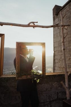 Cette photo adeline et florimond decoration fleurs coordinationmariage (20).jpg, a été réduite de 97.01 % le Samedi 22 Novembre 2025 à 07:11 par Emjysoft Photo Réducteur v6.0 à télécharger sur https://www.emjysoft.com/