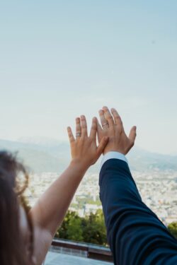 Cette photo adeline et florimond decoration fleurs coordinationmariage (18).jpg, a été réduite de 97.24 % le Samedi 22 Novembre 2025 à 07:11 par Emjysoft Photo Réducteur v6.0 à télécharger sur https://www.emjysoft.com/